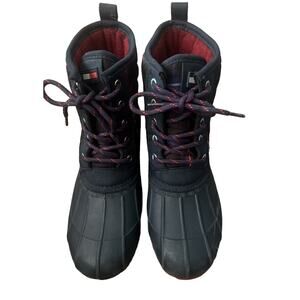 Tommy Hilfiger Duck Boots Women’s 8 Navy with red lining & Plaid On The Outside‎